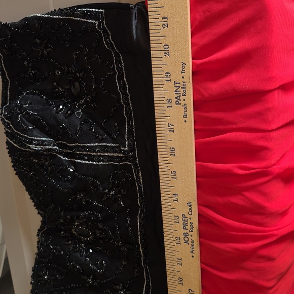 (J12) B. Darlin black and red short prom dress, size 22/23 - Picture 6 of 6